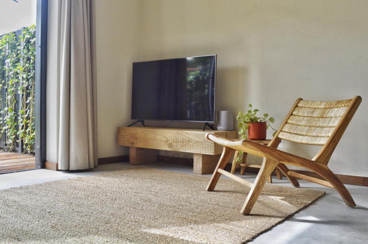 Van Heeckeren Apartments & Suites Nes Nes  Kültér fotó
